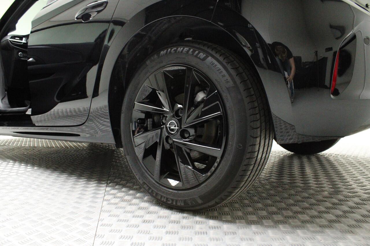 Opel CORSA 1.2 Turbo GS | Draadloze Carplay / PDC v&a / Blind Spot