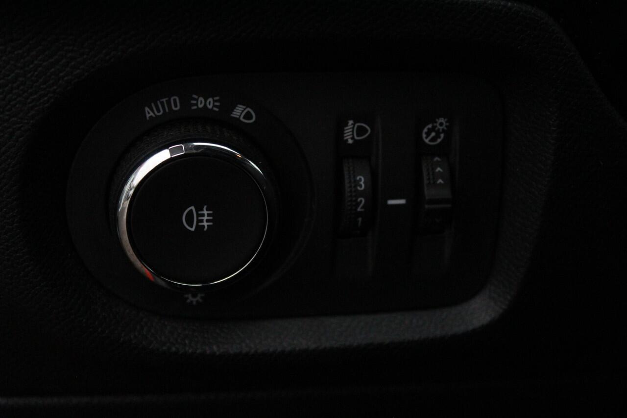 Opel CORSA 1.2 Edition//Camera//Carplay!!