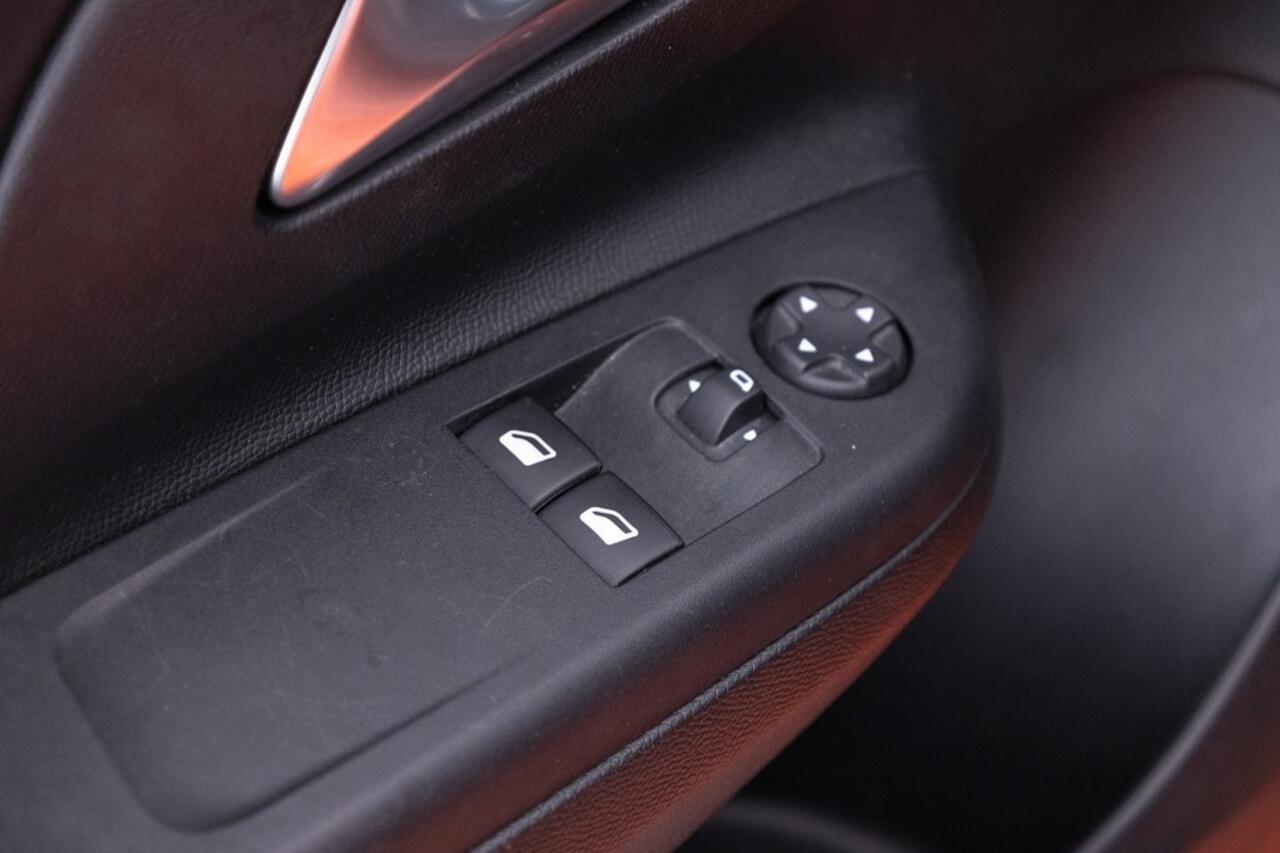 Opel CORSA 1.2T 100PK Edition 5-drs | AIRCO | Trekhaak ? 1e Eigenaar