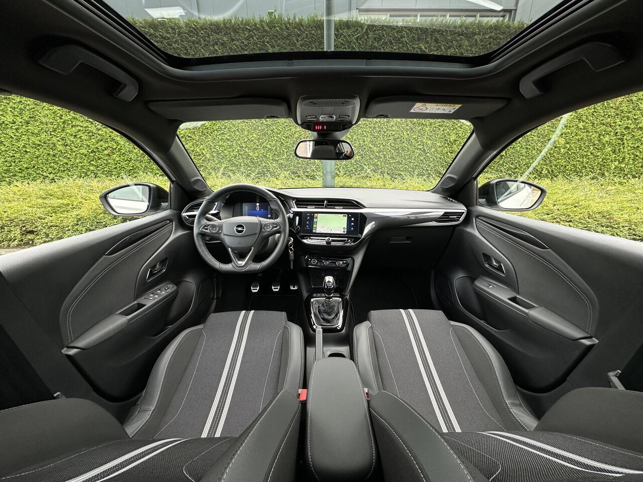 Opel CORSA 1.2 Turbo 100pk Ultimate l PANO-DAK l CAMERA l ECC l LED l NAVI l STOEL/STUUR-VERW. l 19.000km