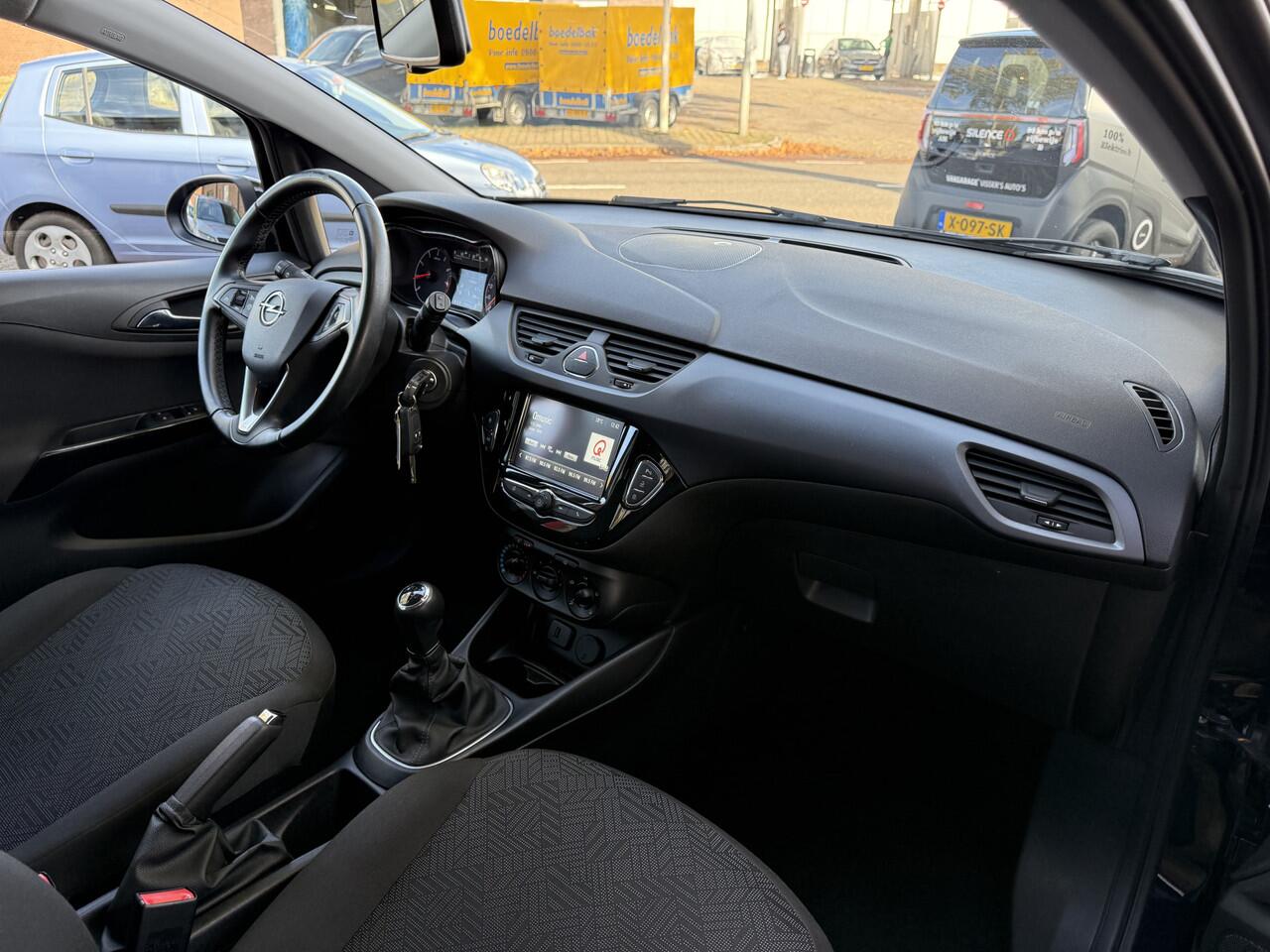 Opel CORSA 1.4 Favourite | navigatie | airco | lichtmatelen wielen |