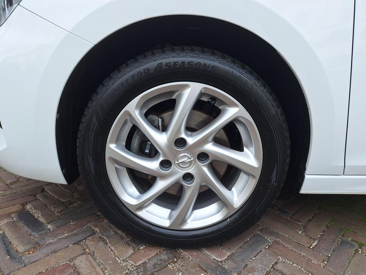 Opel CORSA 1.2 GS Line /47.000 Km/Navi/Apple/Android/1e Eig/Garantie