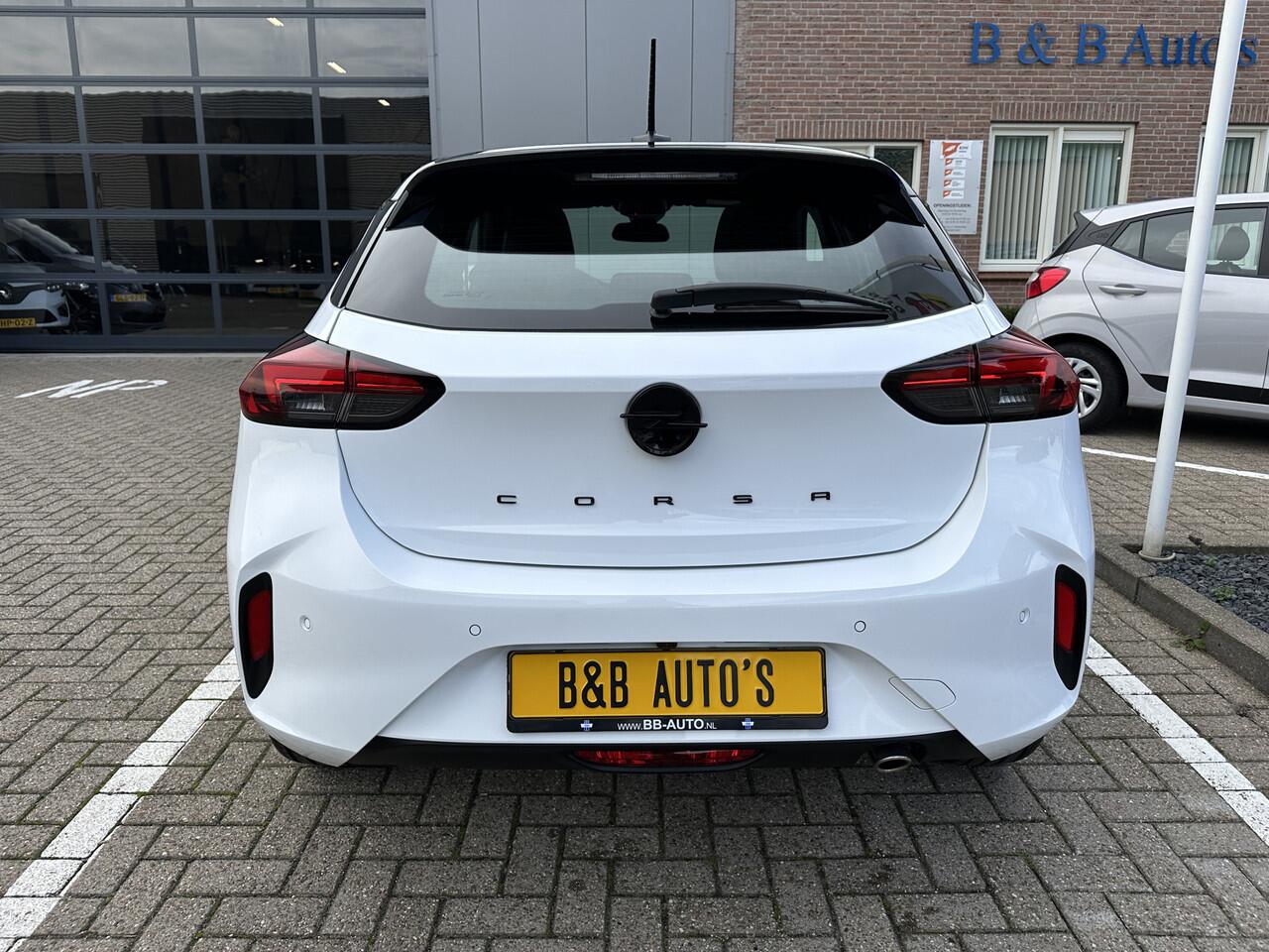 Opel CORSA 1.2 Turbo 100pk Ultimate l PANO-DAK l CAMERA l ECC l LED l NAVI l STOEL/STUUR-VERW. l 19.000km