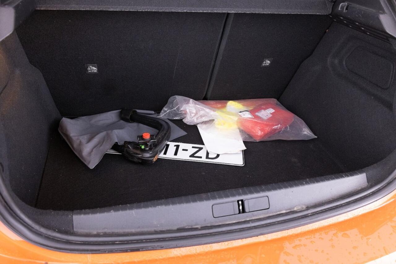 Opel CORSA 1.2T 100PK Edition 5-drs | AIRCO | Trekhaak ? 1e Eigenaar