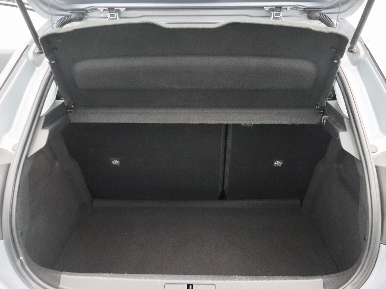 Opel CORSA 1.2 Turbo Elegance/ lage km/ pdc/ achteruitrijcamera!