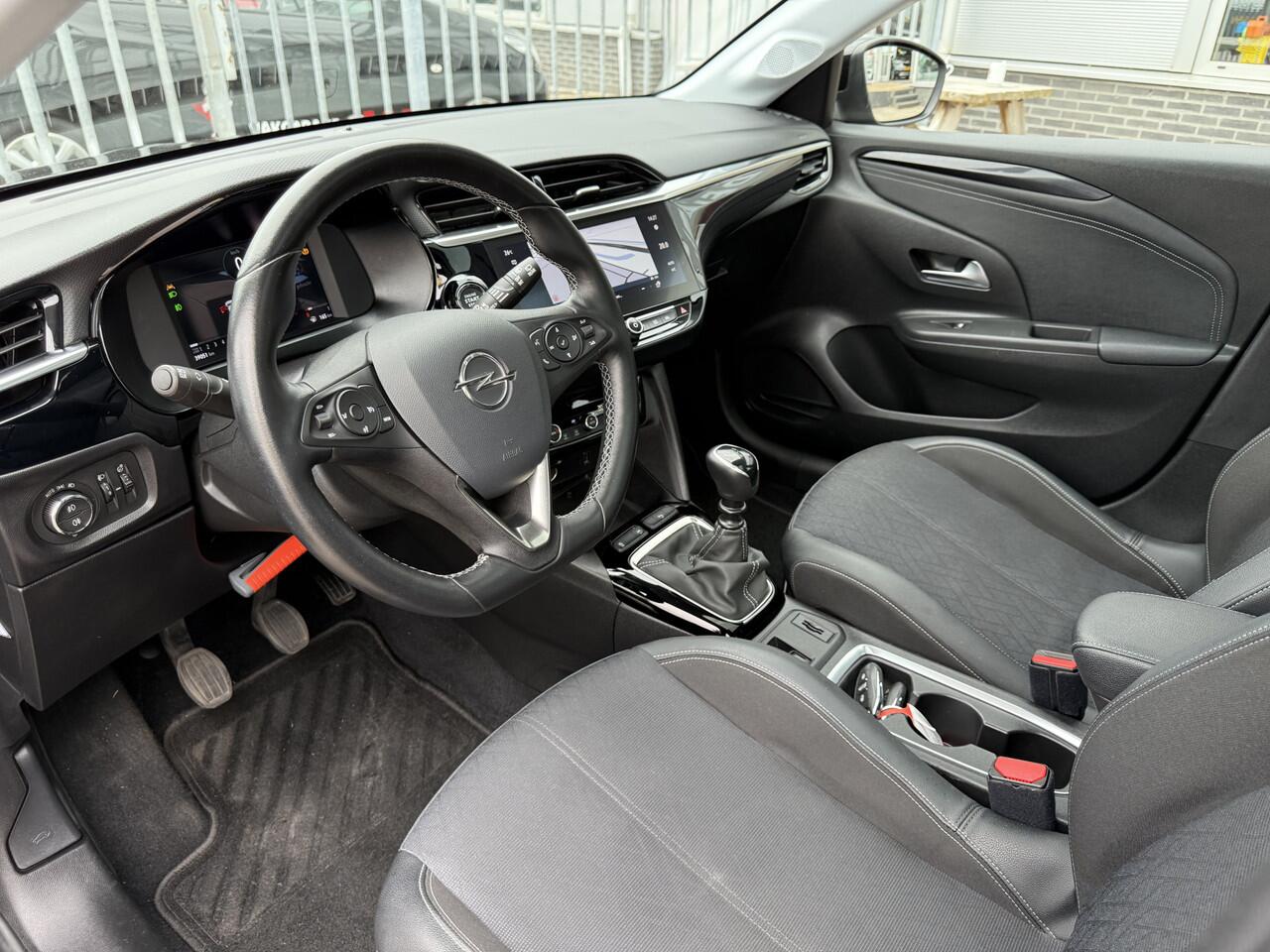 Opel CORSA 1.2 5-deurs Elegance Panoramadak, Navigatie, Comf.intr, LED verl, etc..