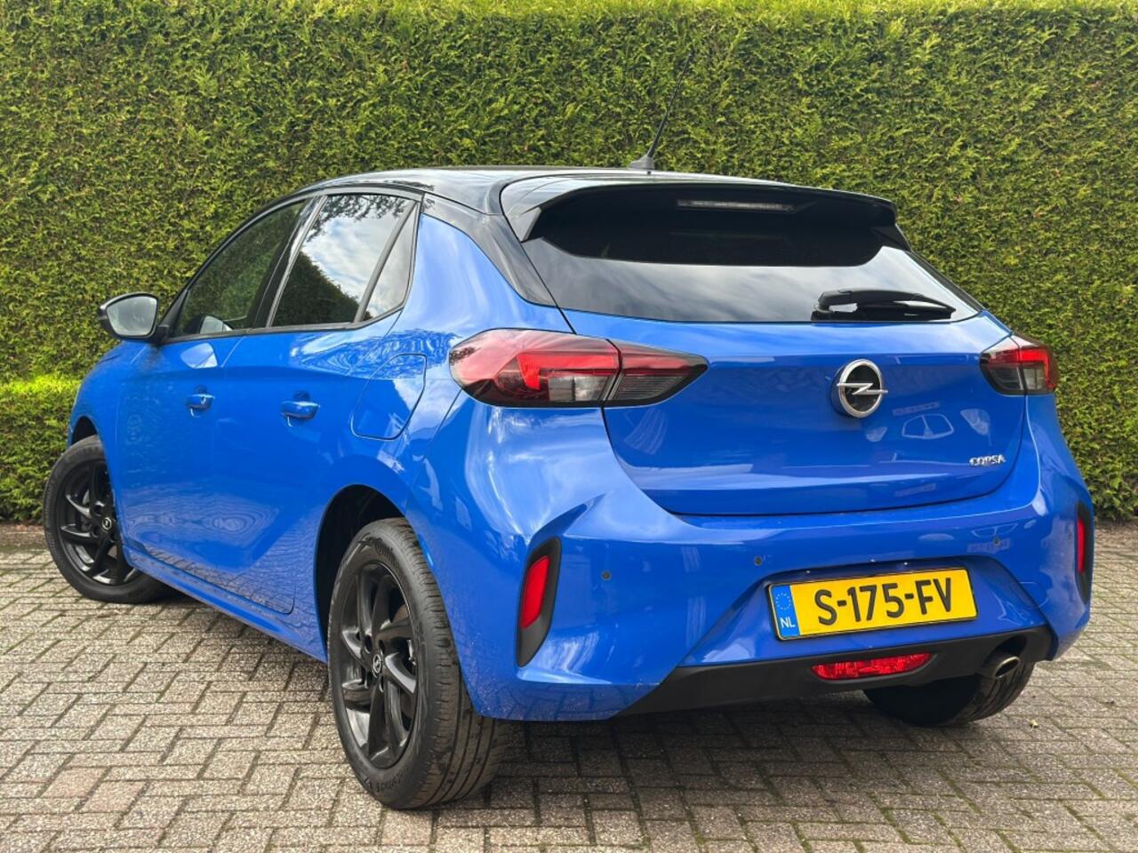 Opel CORSA 1.2 GS Line Nieuw Model Apple CarPlay Stuur/Stoelverwarming PDC