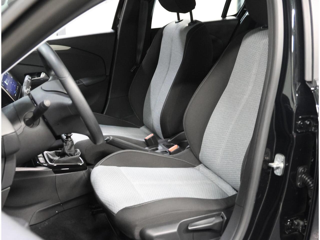 Opel CORSA 1.2 100PK Turbo | AppleCarplay/AndroidAuto | Airco | Cruise Control | 10"scherm | Camera | LED | Parkeersensoren | Isofix | All Season Banden |