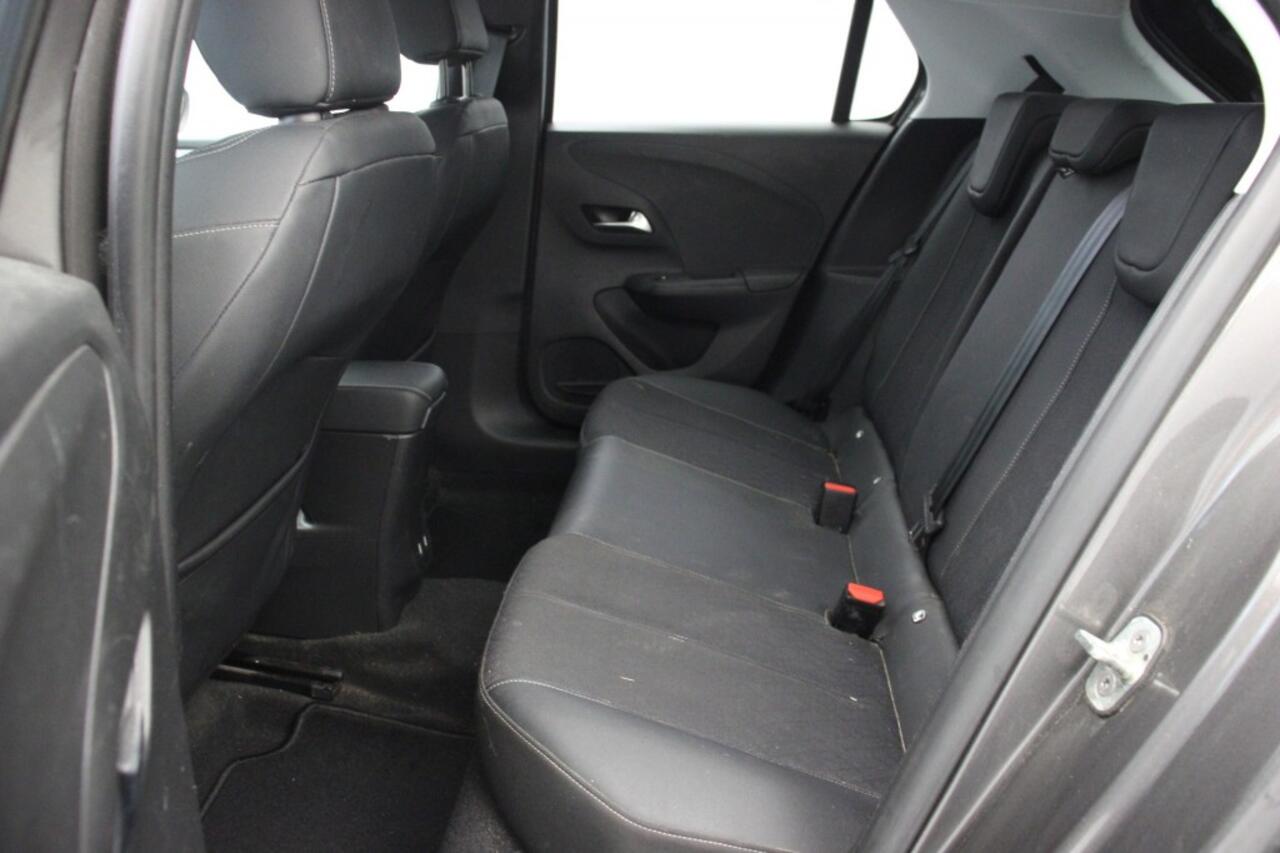 Opel CORSA Elegance 50 kWh - Carplay, Navi, Half Leer, Camera, Clima, SOH 88%