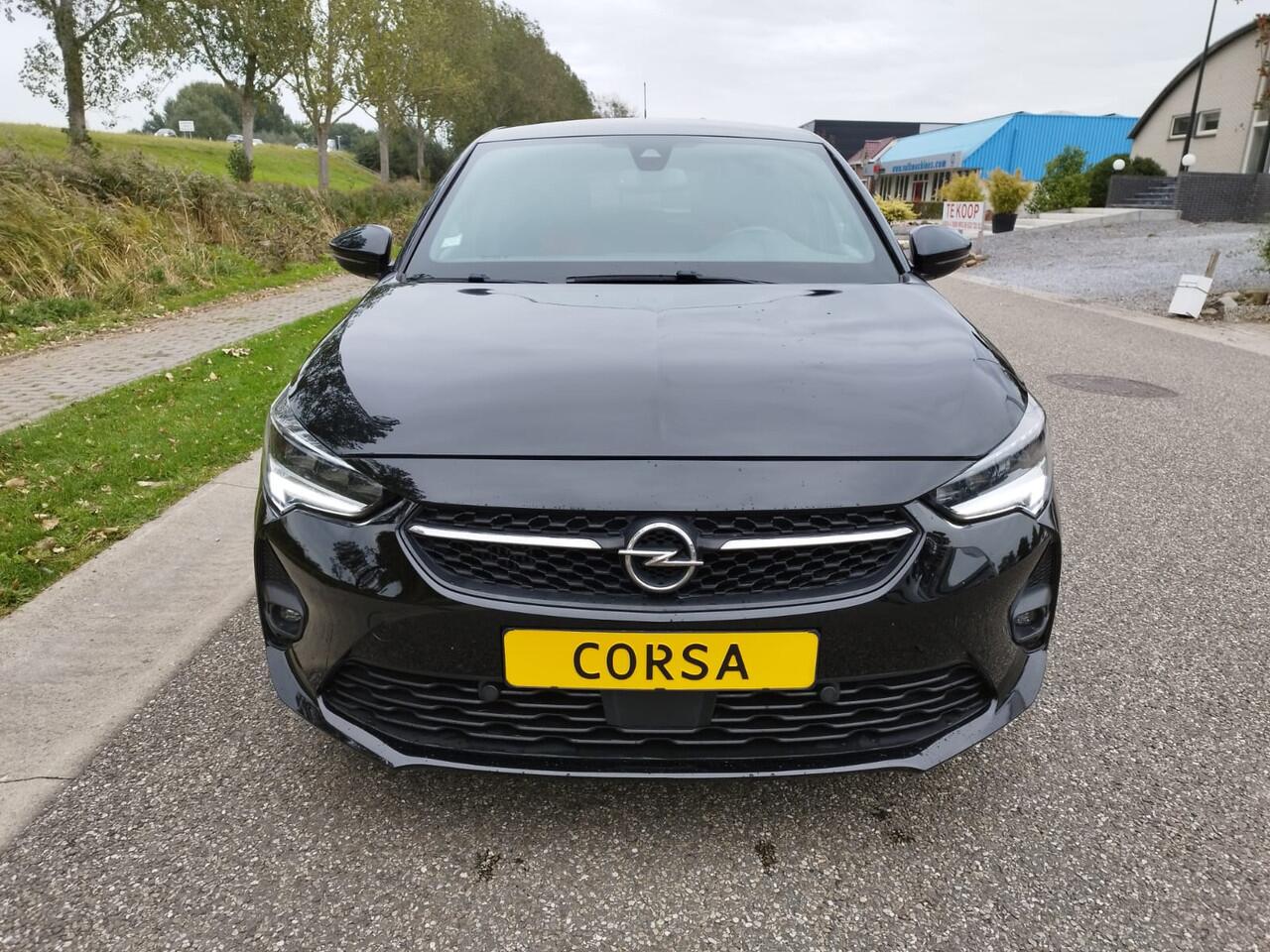 Opel CORSA 1.2 GS Line ** 49.525 KM ** 5 DRS ** Carplay ** 17 inch ** NAVI ** 100 PK ** 6 BAK **