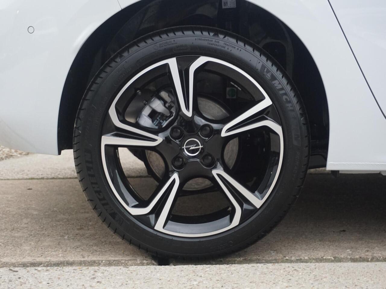 Opel CORSA 1.2 Turbo Hybrid GS Winterpakket