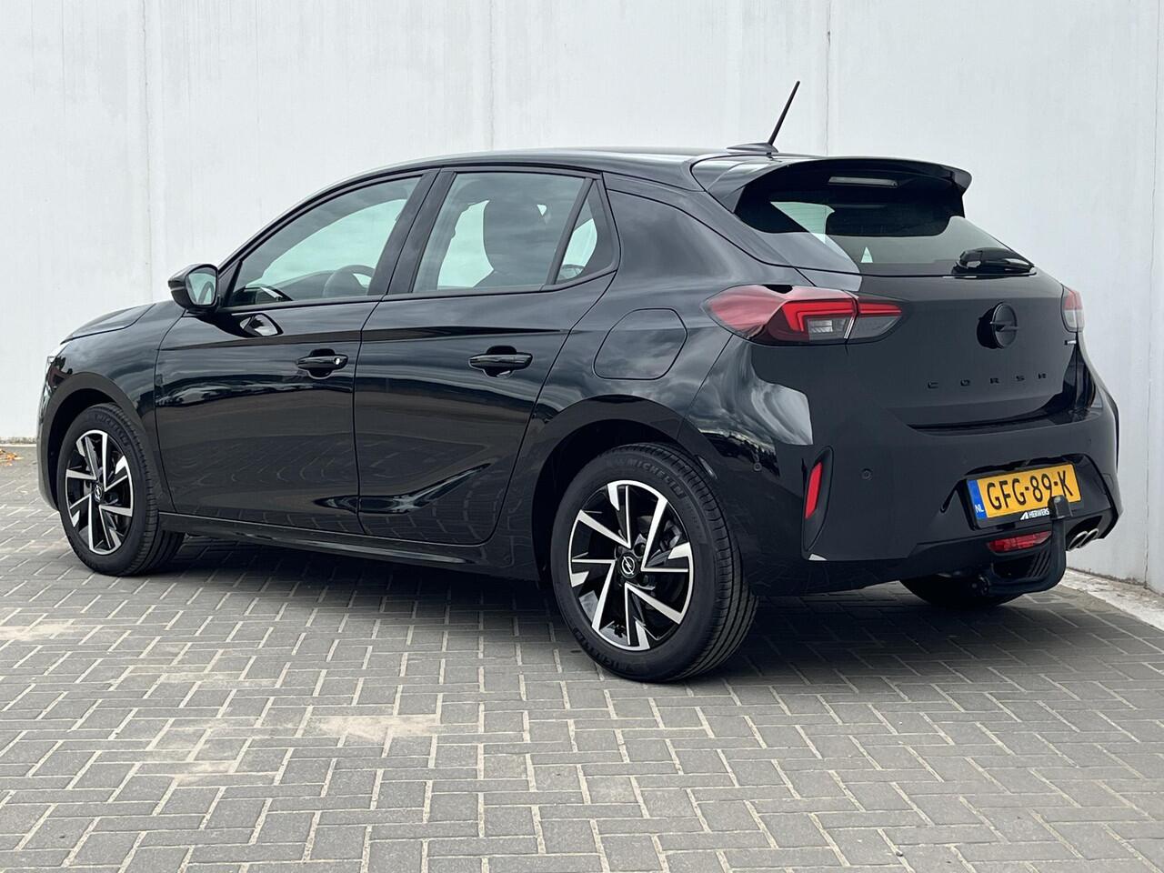 Opel CORSA 1.2 Turbo Hybrid GS 136PK Automaat / 100% Dealeronderhouden / Trekhaak (Trekgewicht 1.200kg) / Achteruitrijcamera / Navigatie via Apple Carplay & Android Auto / Cruise Control / Dodehoek Detectie / Parkeersensoren voor en achter / Radio / Airco