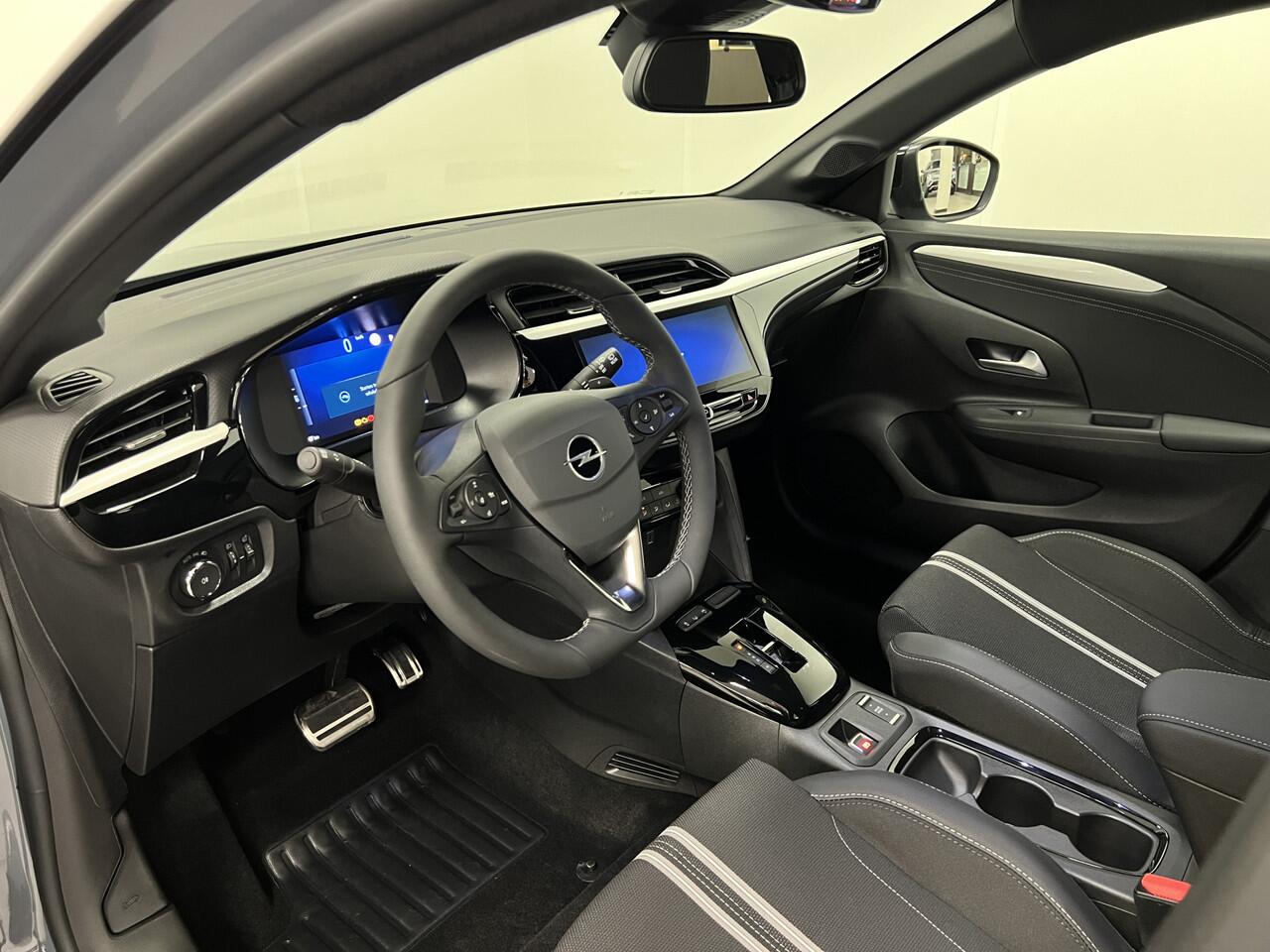 Opel CORSA 1.2T. 110PK / HYBRIDE / AUTOMAAT / GS-LINE / CAMERA / CARPLAY / STOEL-STUURVERW. /