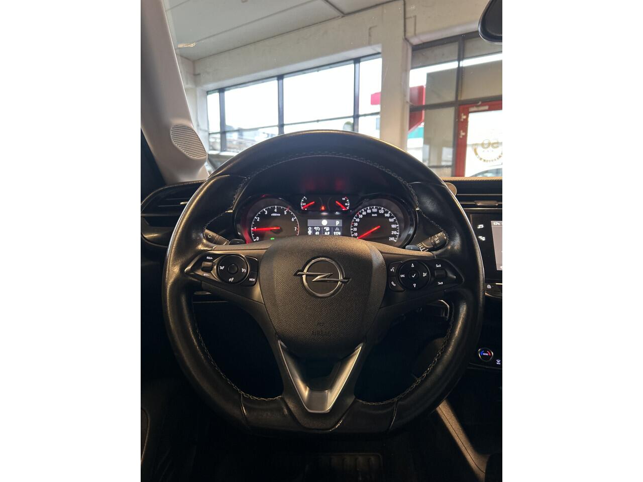 Opel CORSA 1.2 GS Line Automaat | Achteruitrijcamera | Apple carplay | Cruise control | Climate control | Stoelverwarming | Lane assist | Navigatie | Adaptieve rijmodus | Elek. inklapbare spiegels