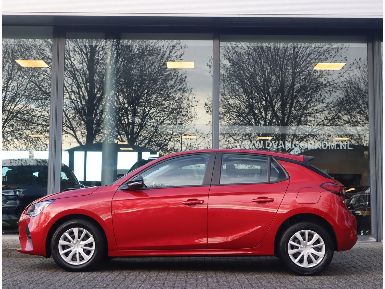 Opel CORSA 1.2 Edition