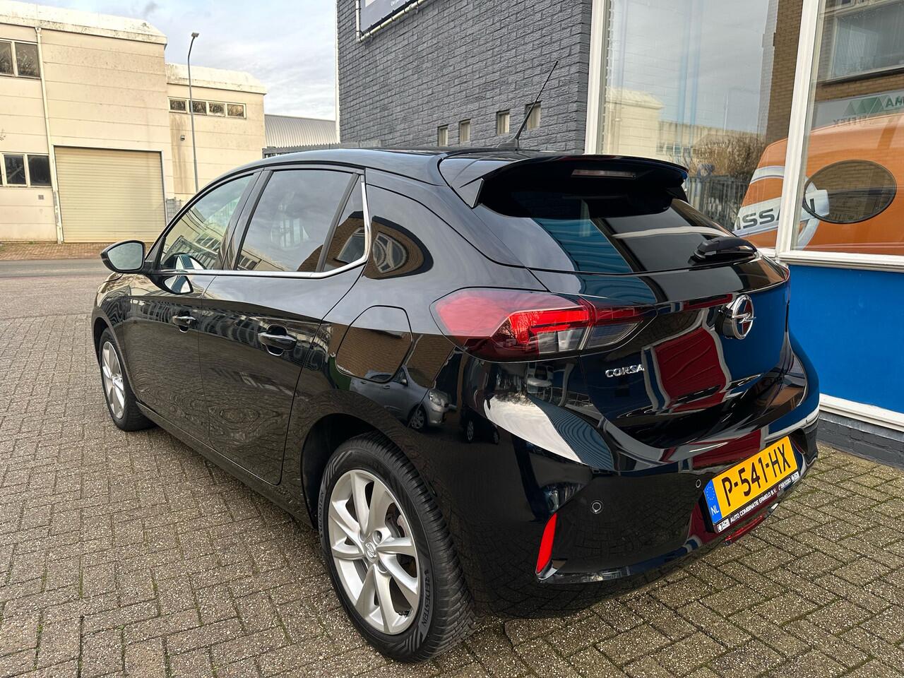 Opel CORSA 1.2 Elegance Navigatie Apple carplay Parkeersensoren Rijklaar