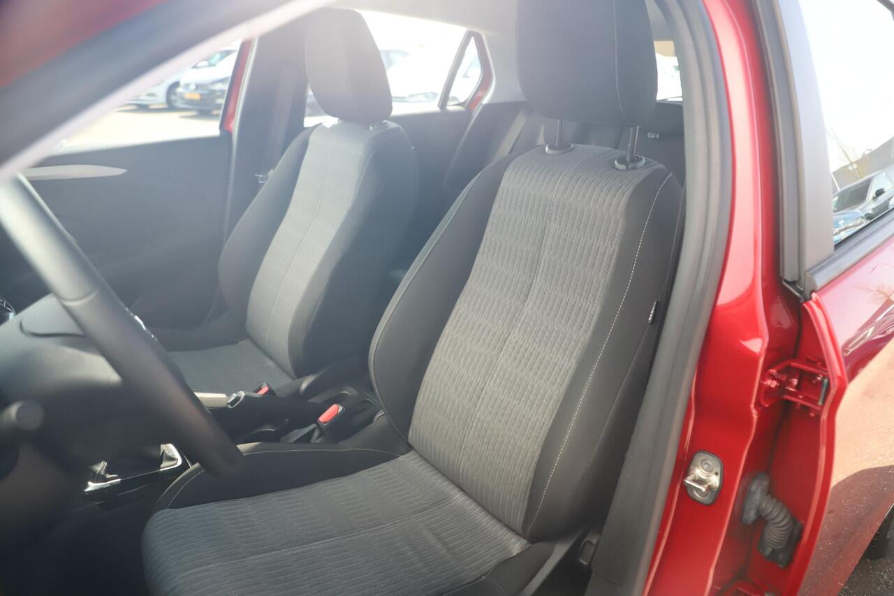 Opel CORSA 1.2 Edition NIEUWE DB RIEM! Radio Bluetooth Airco Cruise Control Rijstrooksensor Peperoncino Red Metallic!