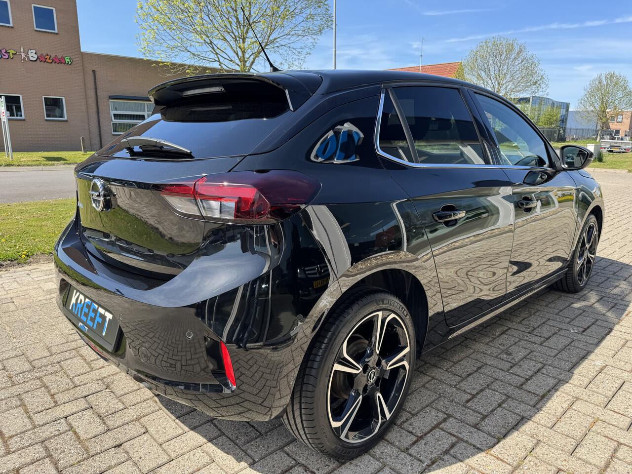 Opel CORSA 1.2 Level 4 Panoramadak