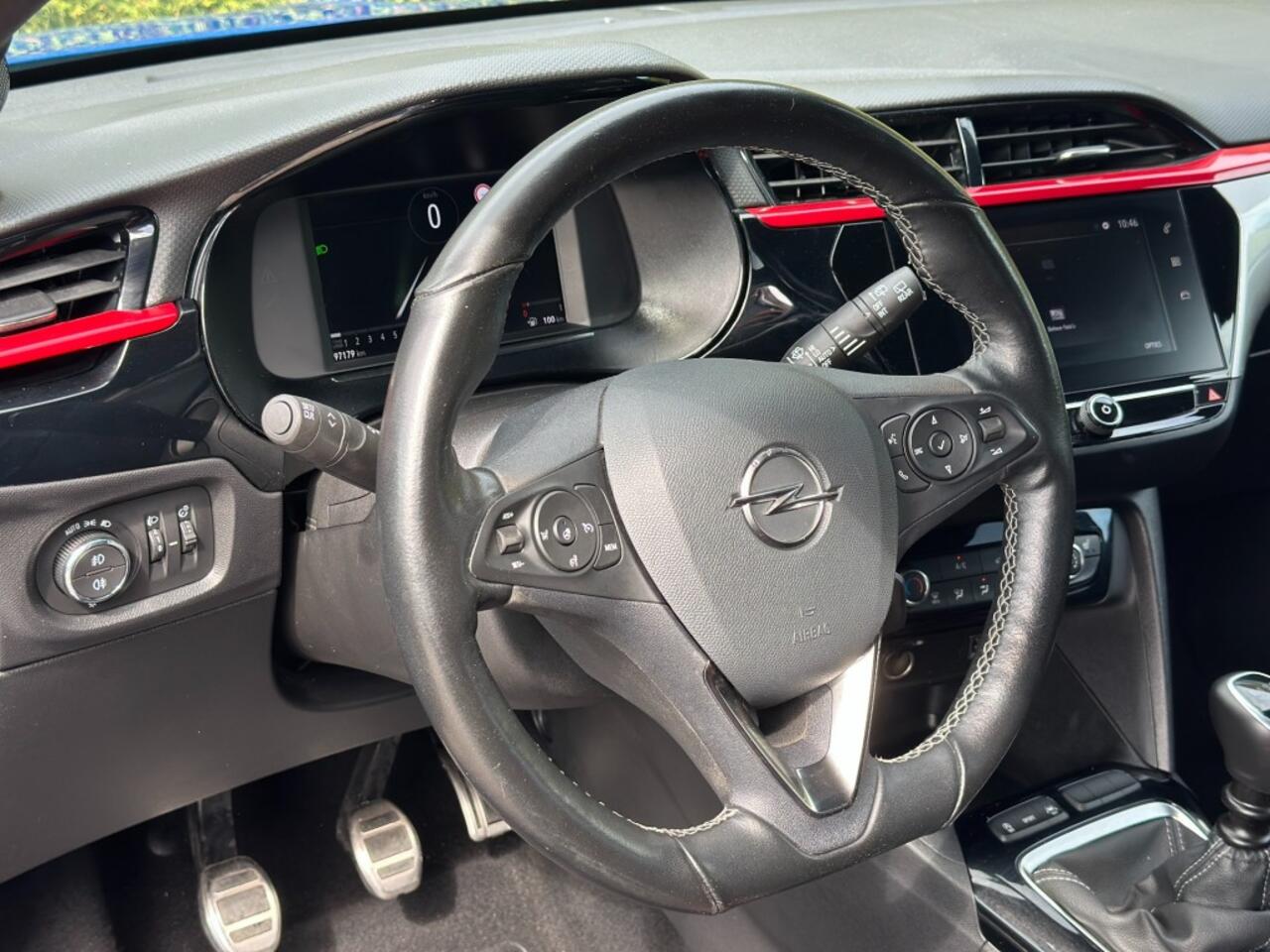 Opel CORSA 1.2 GS Line Nieuw Model 2x voorraad Apple CarPlay Stuur/Stoelverwarming PDC