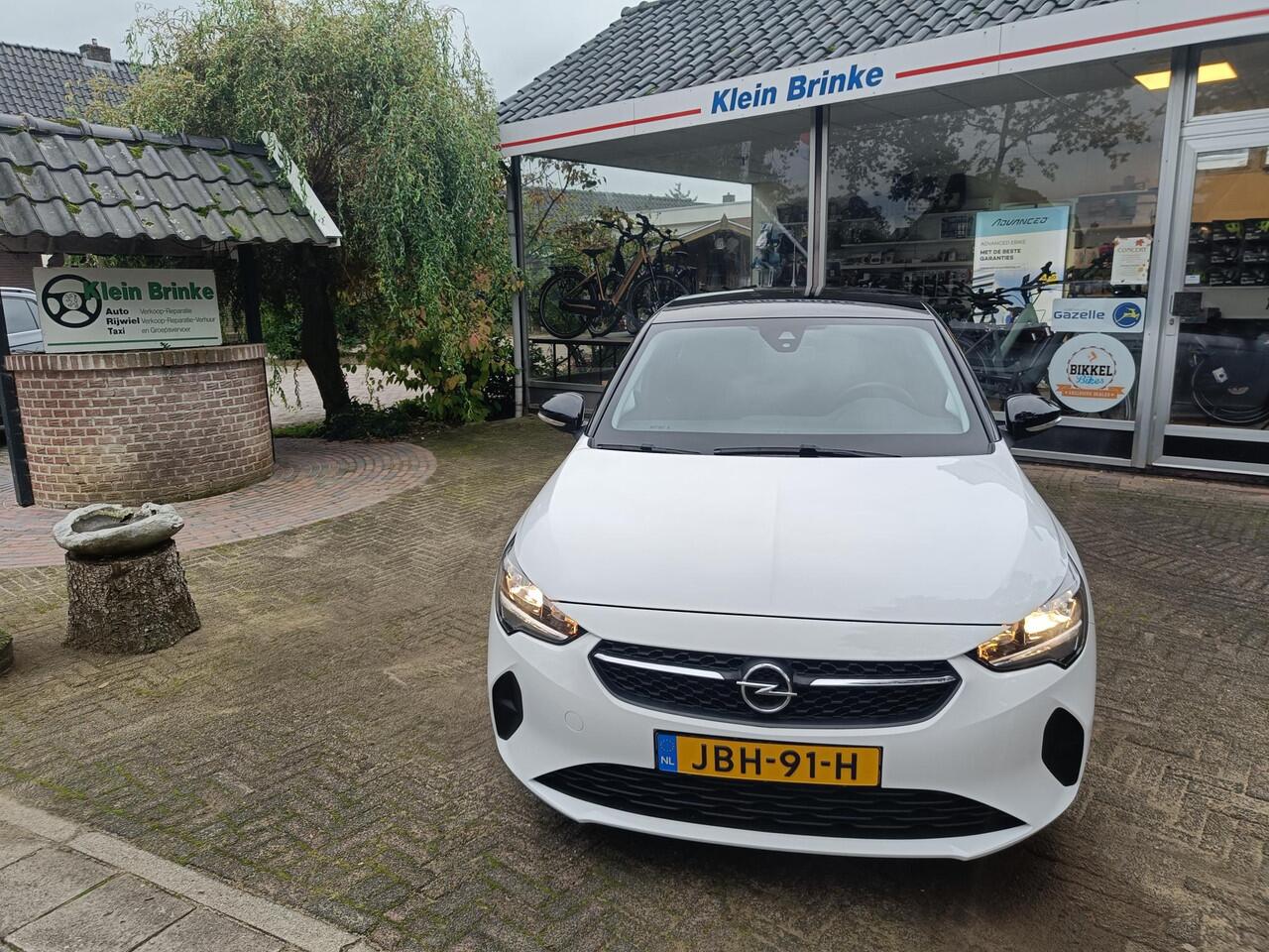 Opel CORSA 1.2 Edition Style Pakket//Navigatie//Camera//4-seizoenenbanden