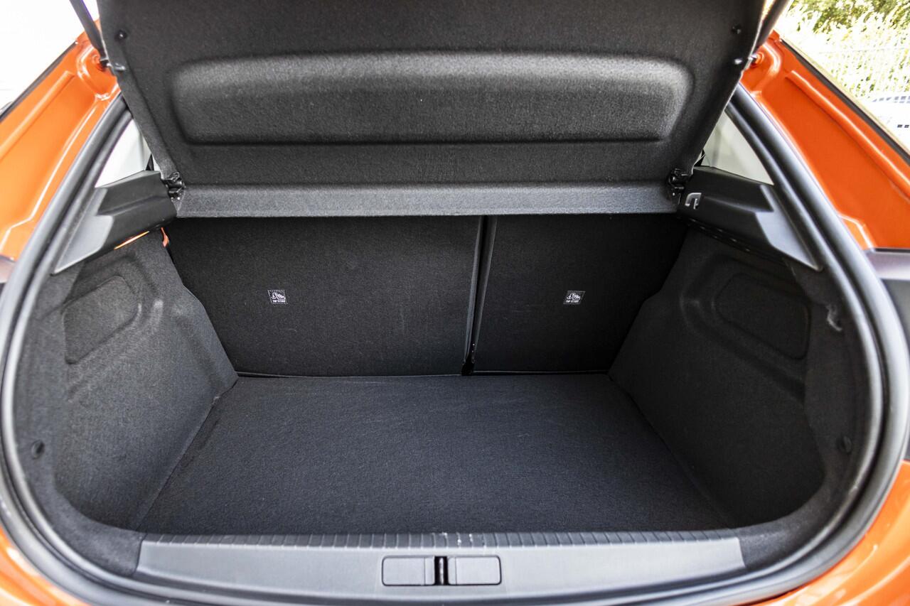 Opel CORSA 1.2 Edition