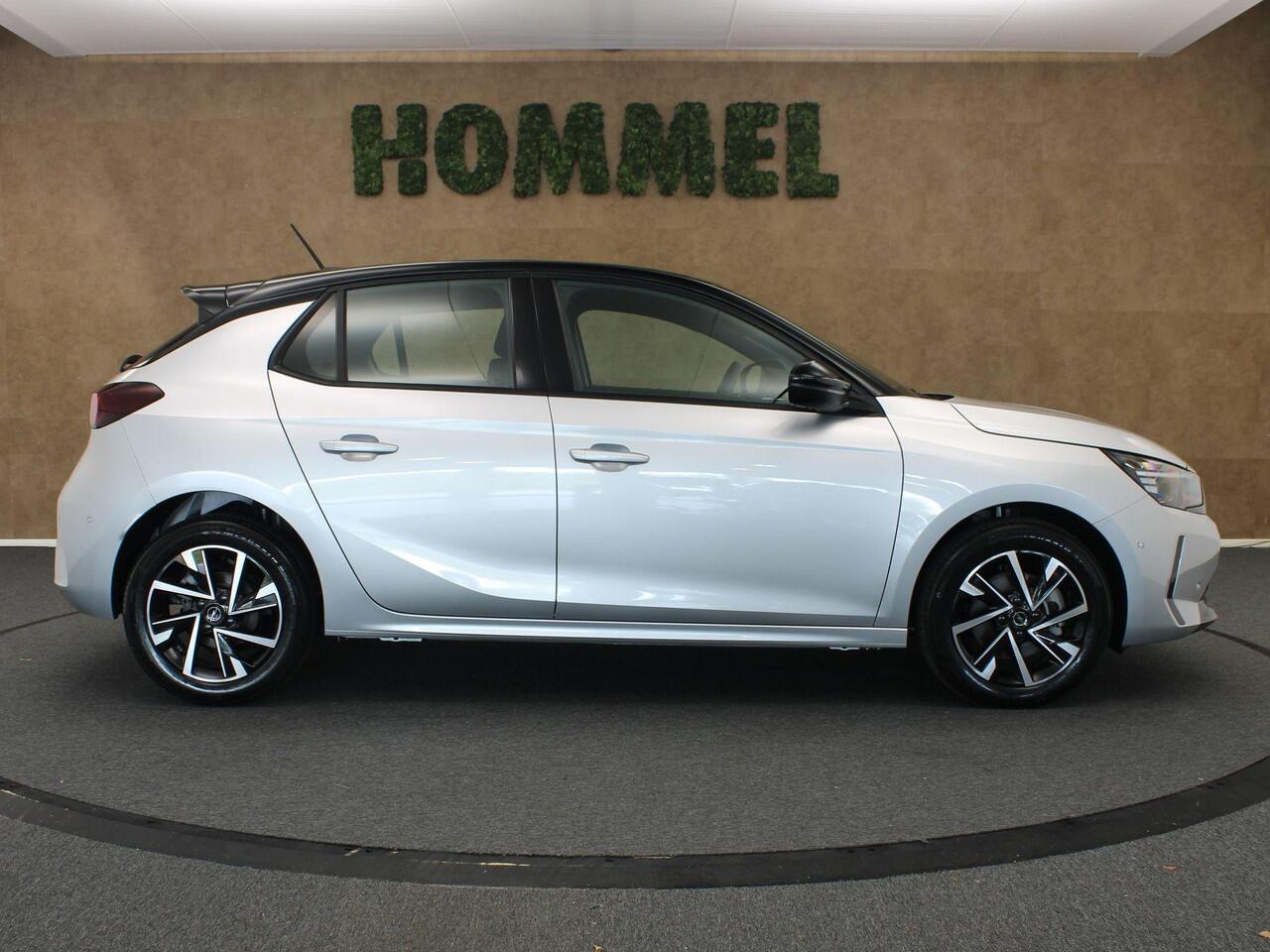 Opel CORSA 1.2 Turbo Hybrid GS DIRECT UIT VOORRAAD LEVERBAAR- ORIGINEEL NEDERLANDSE AUTO - PARKEERSENSOREN VOOR/ ACHTER - SPORTSTOELEN - DODEHOEK DETECTIE - CAMERA - TWO TONE LAK - VOORSTOELEN VERWARMD - APPLE CARPLAY/ ANDROID AUTO -