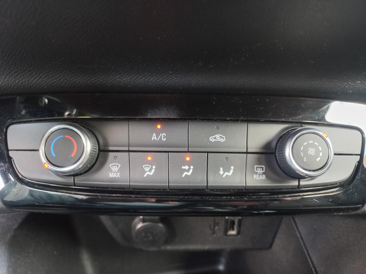 Opel CORSA 1.2 Edition ***AUTOMAAT** CARPLAY** CRUISE**