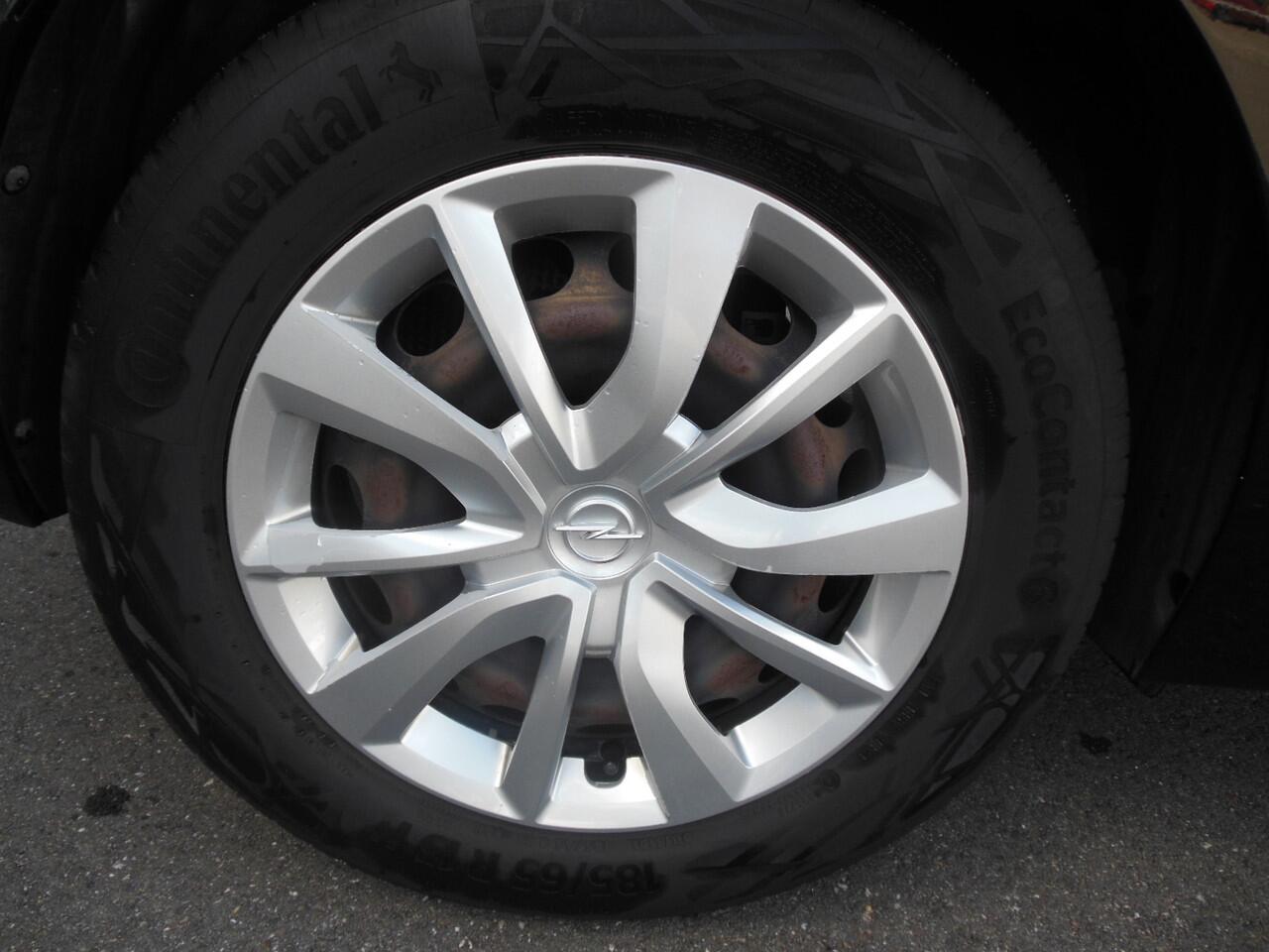 Opel CORSA 1.2 Edition Staat in Hoogeveen