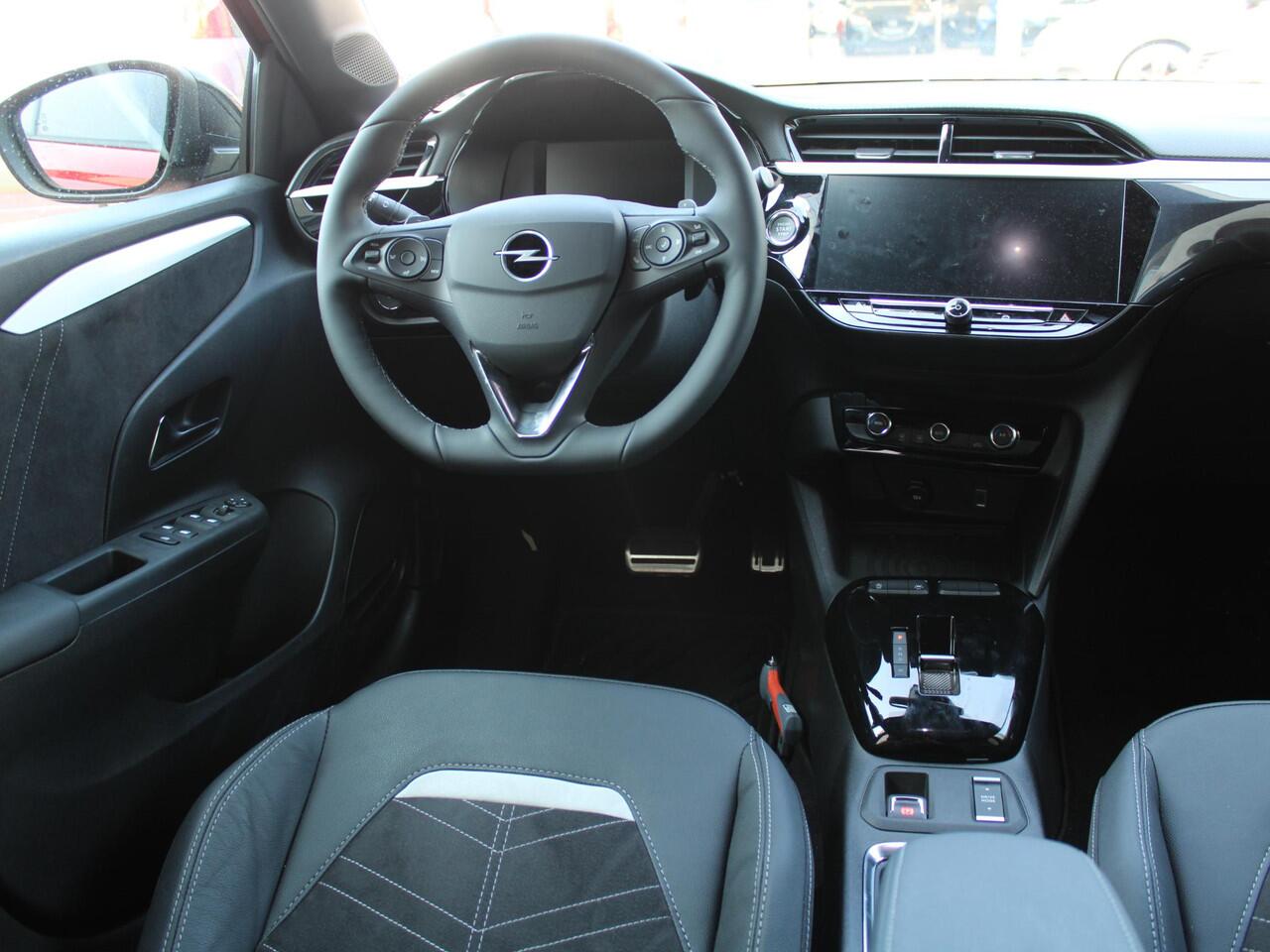 Opel CORSA 1.2 Turbo Hybrid GS AUTOMAAT | NAVIGATIE | CARPLAY | ACHTERUITRIJCAMERA MET SENSOREN |