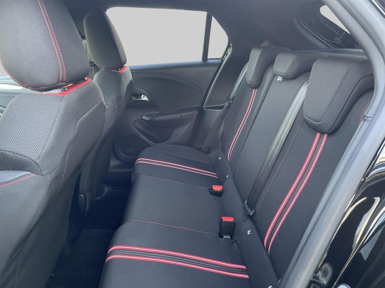 Opel CORSA 1.2 GS Line | automaat | 130PK | stoelverwarming