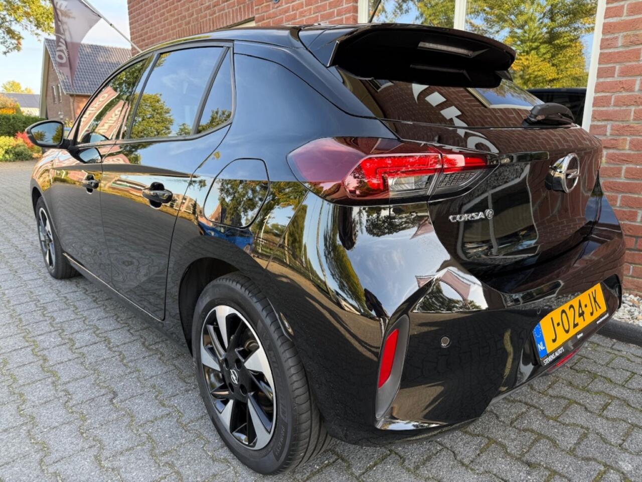 Opel CORSA GS Line 50 kWh 50kWh CARPLAY / ANDROID / PDC / LMV / CLIMA / CRU