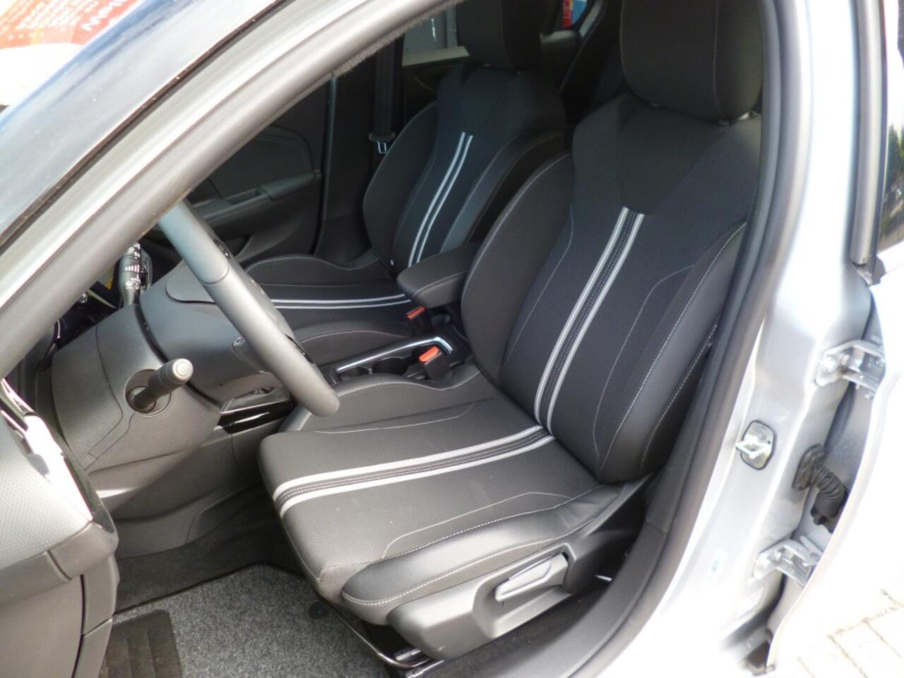 Opel CORSA 1.2 Turbo Ultimate , Carplay