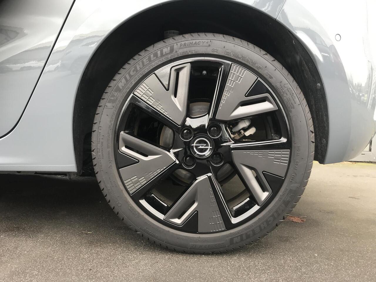 Opel CORSA 1.2 Turbo Hybrid GS