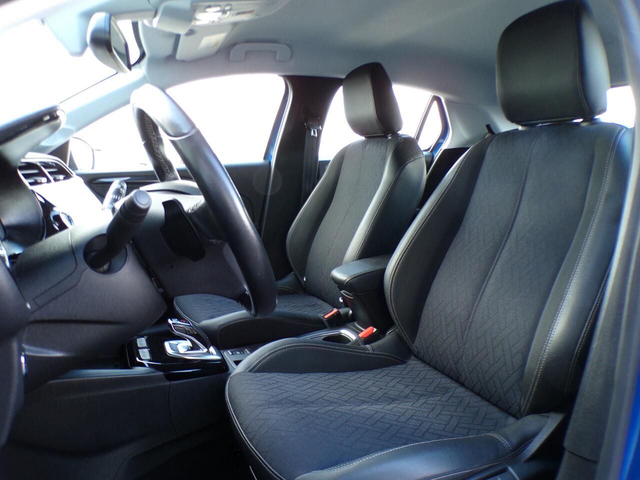 Opel CORSA 1.2 Elegance, Automaat / Trekhaak / Carplay + Android Auto / Camera + Sensoren / Climate Control / 16'' LMV