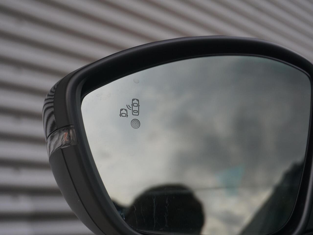 Opel CORSA 1.2 Turbo Hybrid GS Leder Alcantara | 17"Lm velgen