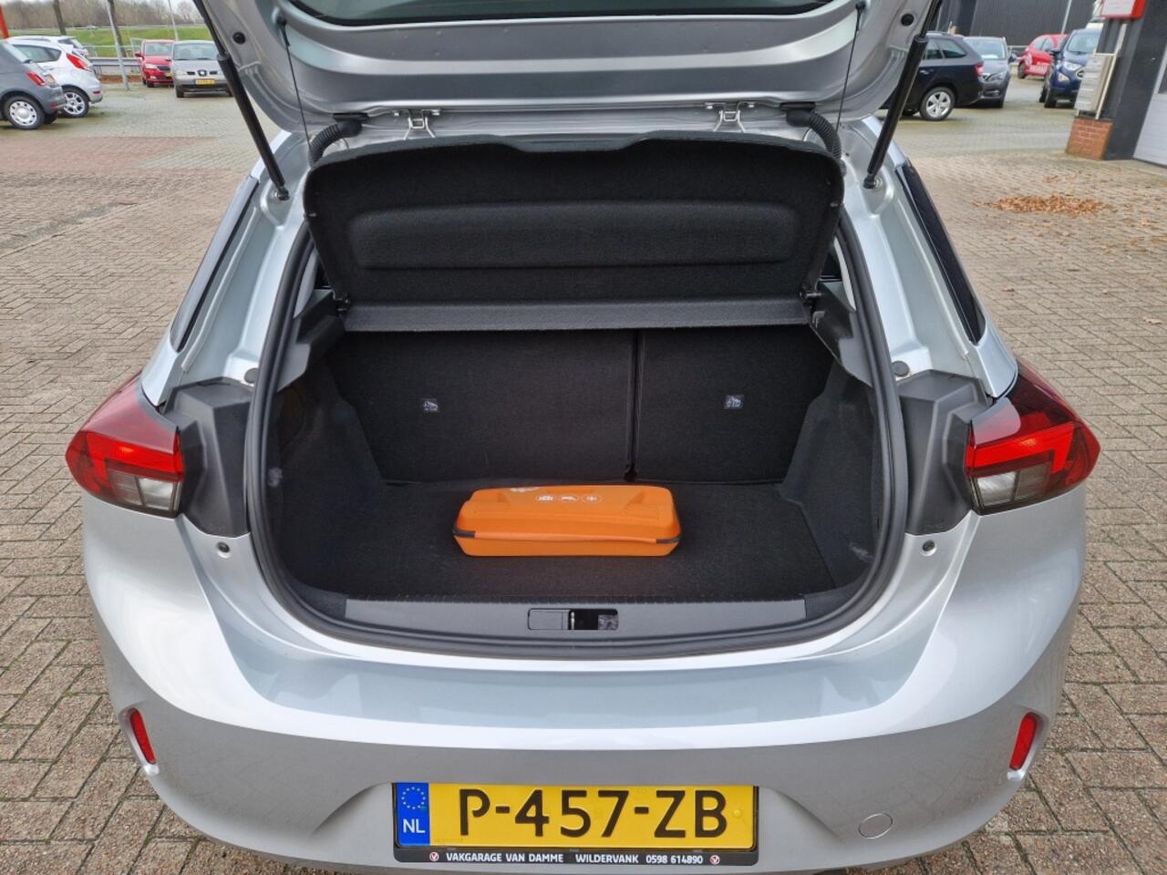 Opel CORSA 1.2 Edition