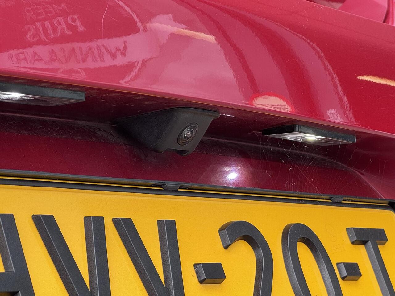 Opel CORSA 1.2 GS Line AUTOMAAT 130 pk!! | Camera | 17 inch LMV | Carplay | LED | Dode hoek