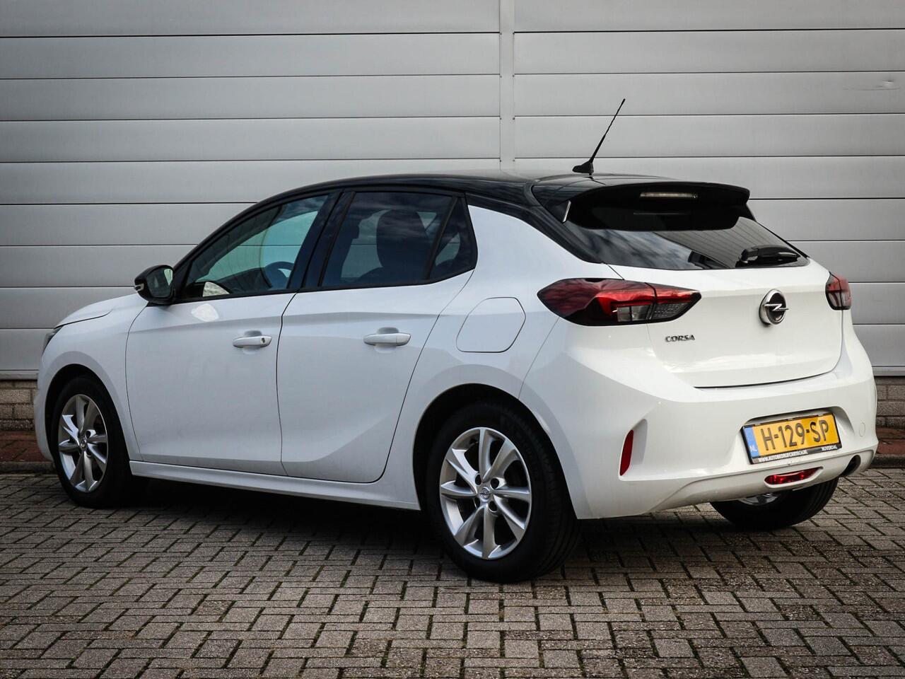 Opel CORSA 1.2 Black Edition | Clima | Cruise | Navi | Pdc | Camera | Black edition | Stoelverwarming |