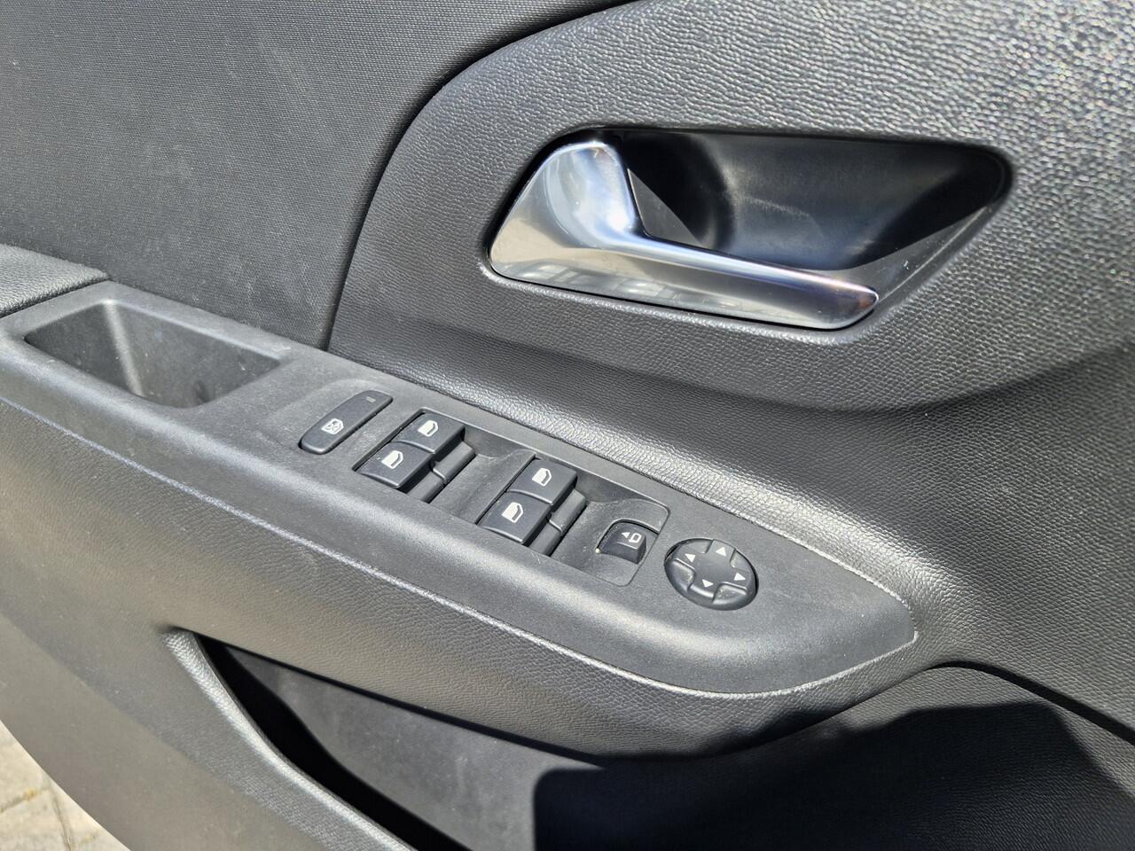 Opel CORSA 1.2 Edition | Winterpack | PDC | Navi |