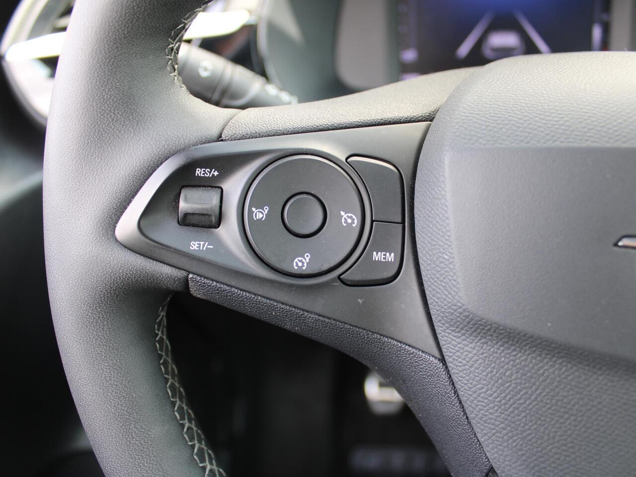 Opel CORSA 1.2 Turbo GS | Camera | Cruise | Parkeersensoren v+a | Dodehoeksensor | Apple Carplay/Android Auto | LED | 16" LM | Airco |