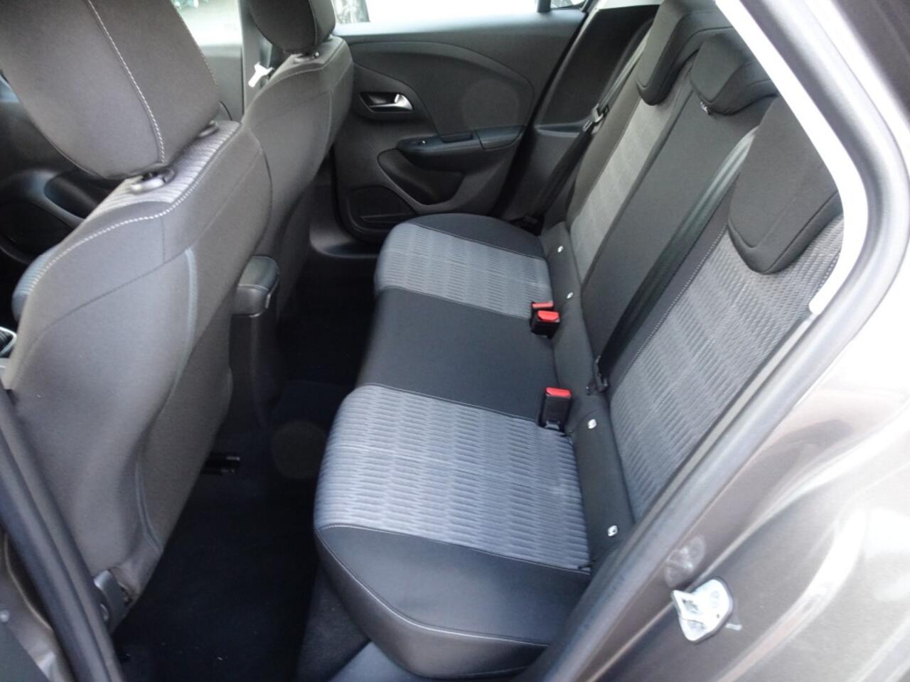 Opel CORSA 1.2 Edition PDC/Cruise control