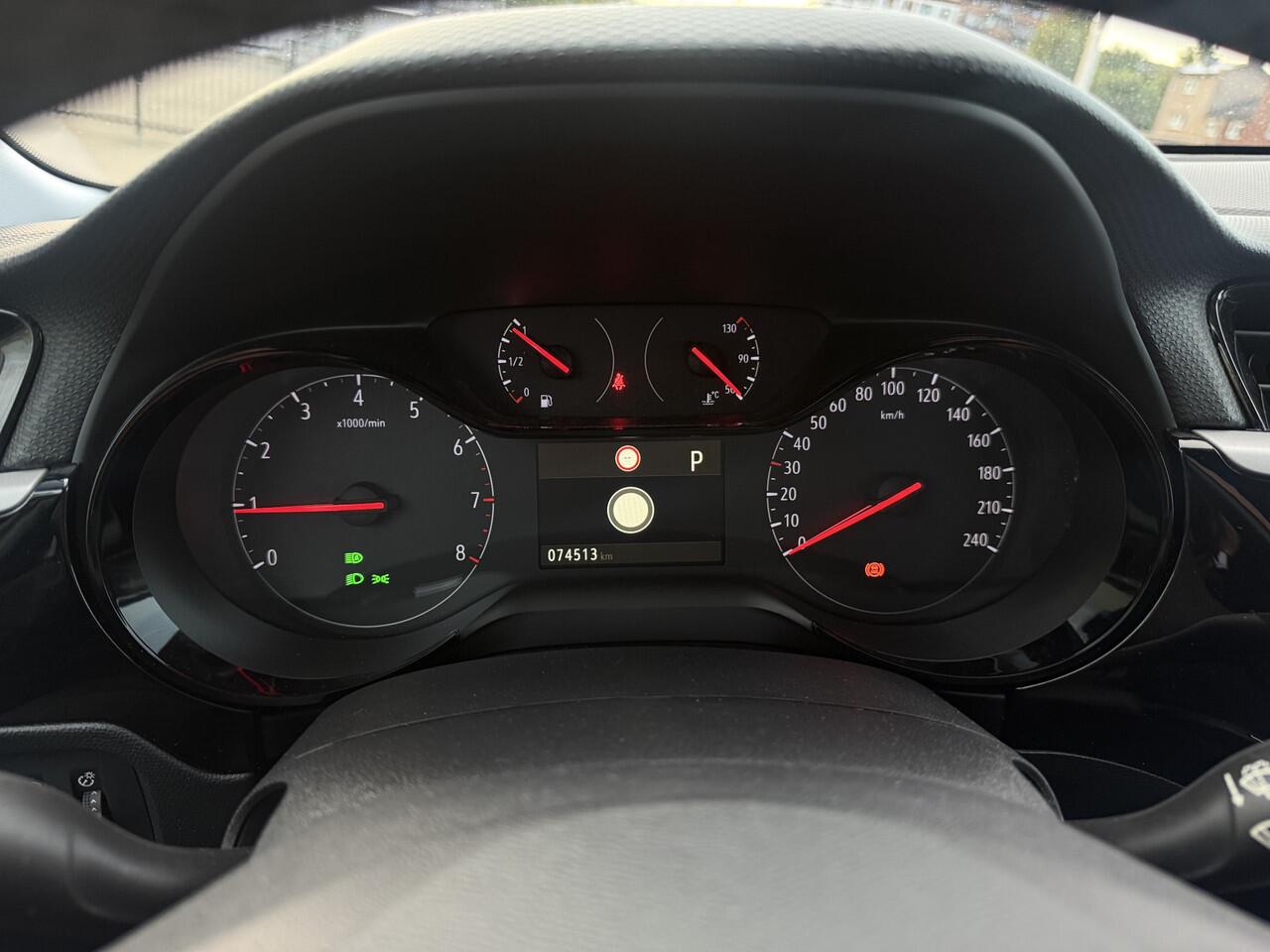 Opel CORSA 1.2 Edition Automaat