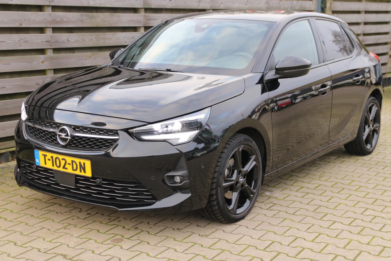 Opel CORSA 1.2 100PK Level 4 / Navi / Stoelverwarming / Carplay / All Season