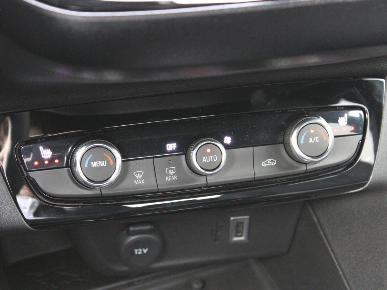 Opel CORSA 1.2 Turbo Hybrid GS