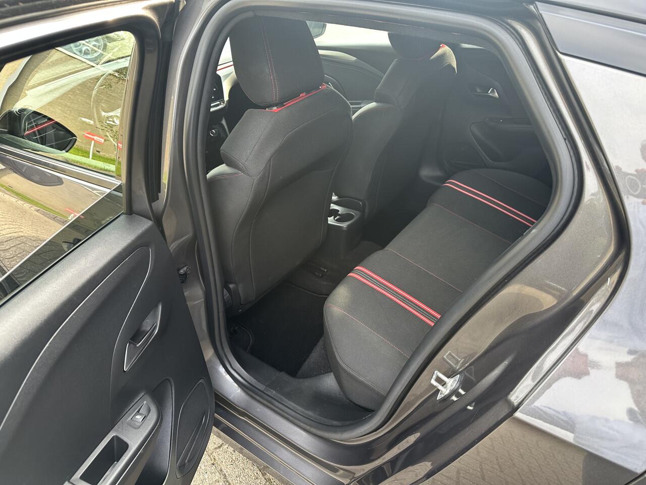 Opel CORSA 1.2 GS Line | 180 camera | Lane assit | Navi