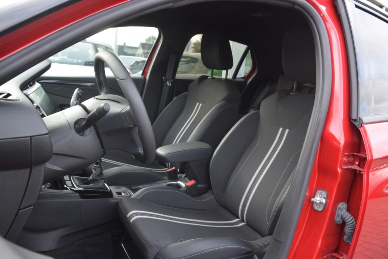 Opel CORSA 1.2 Turbo GS LED | Carplay | Camera | PDC | Clima | DAB | Bluetooth | Navi