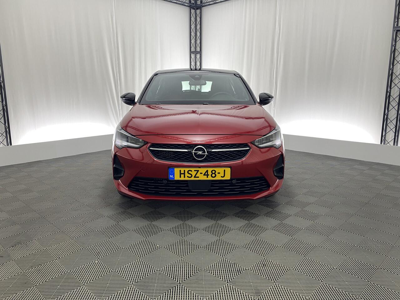 Opel CORSA 1.2 Turbo GS Line 130 pk Automaat | Apple carplay | Navi | Rijstrooksensor | Dodehoek