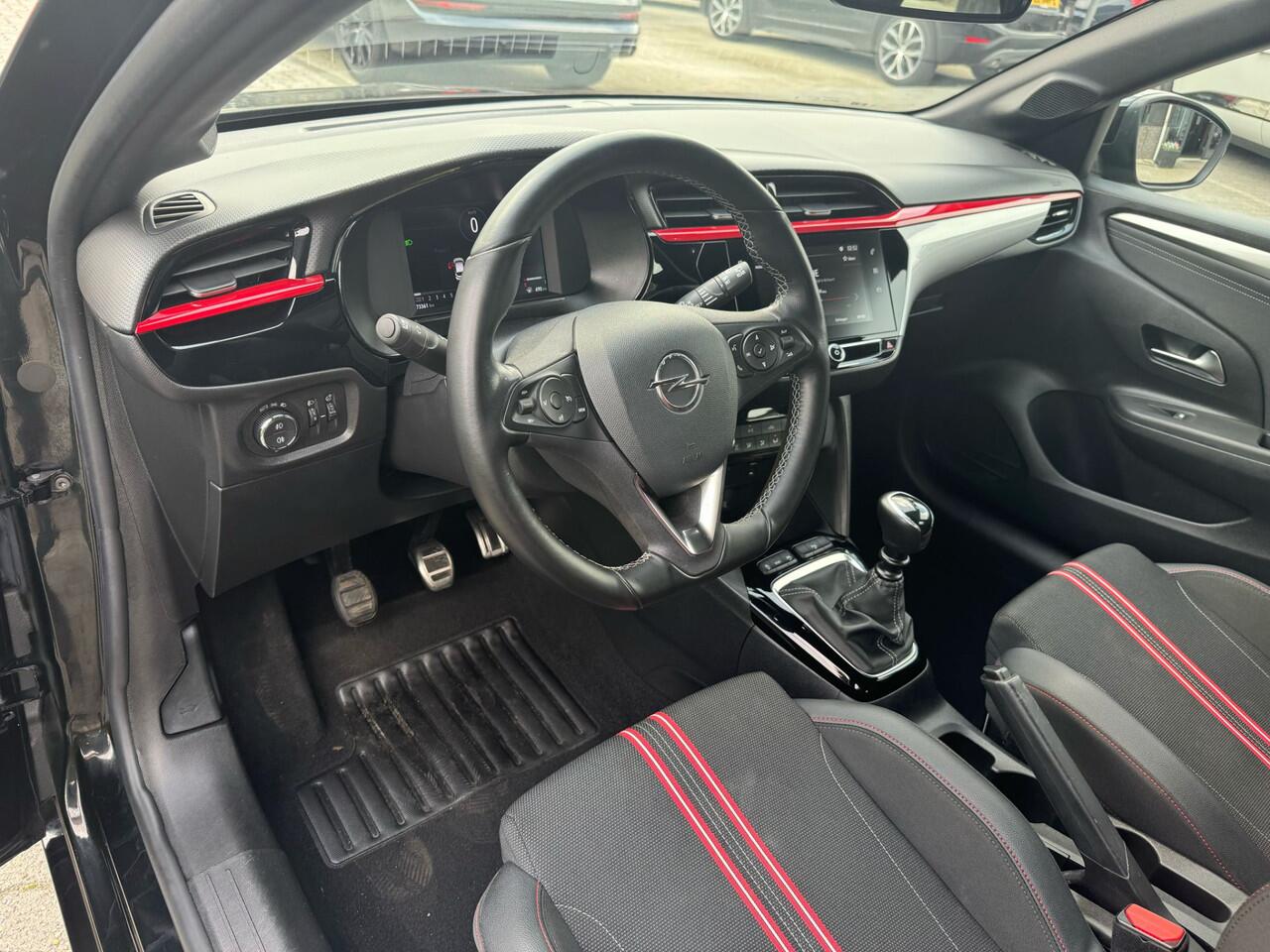 Opel CORSA 1.2 Elegance camera, airco, cruise