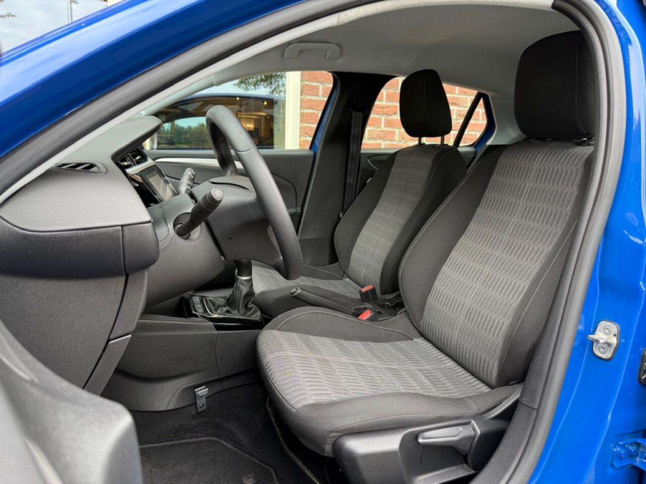 Opel CORSA 1.2 Edition NAVI / LMV / PDC / CRUISE / AIRCO / ALL SEASON BANDE