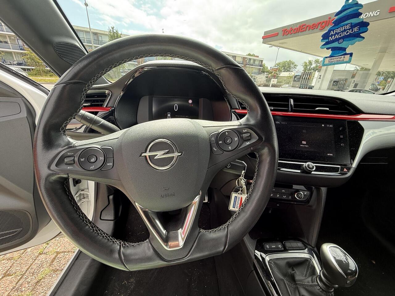 Opel CORSA 1.2 GS Line / ALL-IN RIJKLAARPRIJS /Airco/Apple Carplay/Duo-Tone/16"Zwarte velgen